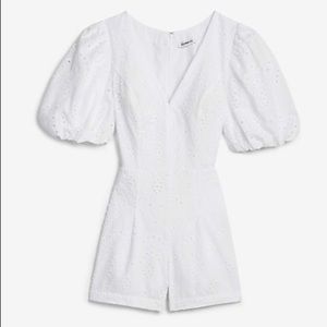 Express white eyelet puff sleeve romper class